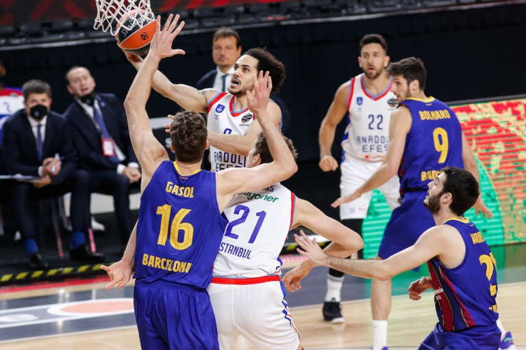 Shane Larkin: Penso di essere uno dei migliori attaccanti in Europa