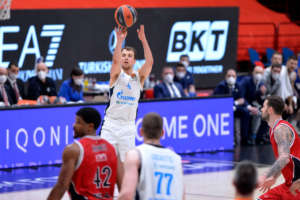Olimpia Milano expected to announce Kevin Pangos