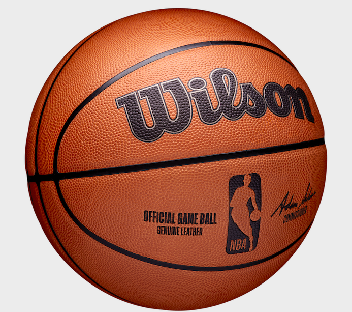 Wilson presenta il pallone da basket ufficiale in vista della