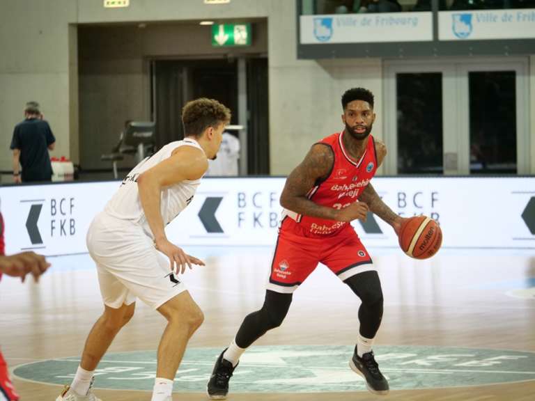 Cameron Clark signs with NLEX