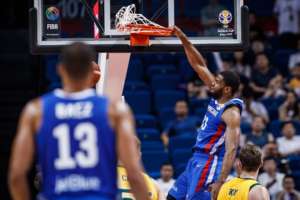 Dominican Republic forward Ronald Roberts retires at 30