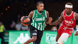 Shannon Evans is the hero of Coosur Real Betis