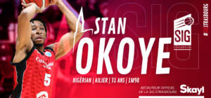 Stan Okoye firma con Strasburgo