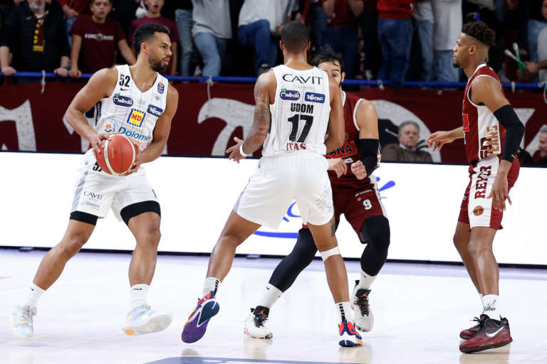 Trento passa a Venezia, decide una super giocata nel finale di Spagnolo