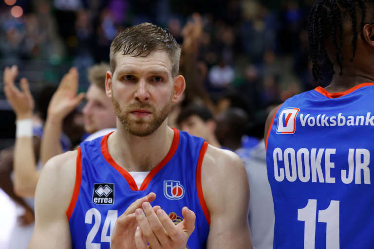 Michal Sokolowski officially leaves Treviso to sign with Besiktas