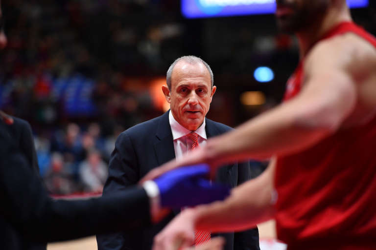 Ettore Messina: Quando la gente sta annegando la si va a salvare, poi si parla