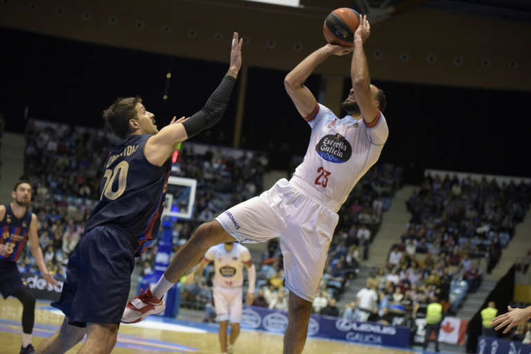 Colpo Obradoiro! I galiziani battono il Barça che perde terreno su una Tenerife ancora vittoriosa
