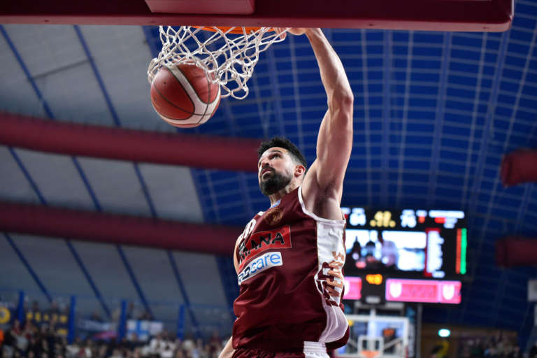 Umana Reyer Venezia, Mitchell Watt supera quota 3.000