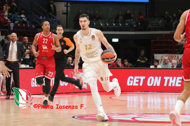 Nando de Colo becomes all-time leading scorer in European competitions
