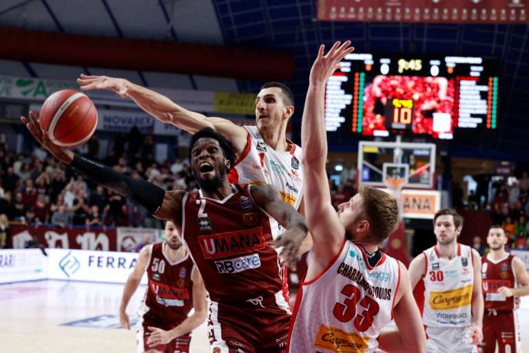 Buona la prima di coach Spahija in orogranata: Venezia supera con autorità Pesaro