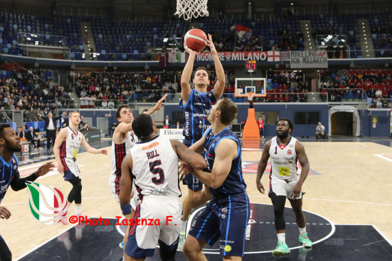 Milano lotta e resiste tre quarti, Treviglio scappa nel finale e vince 84-72