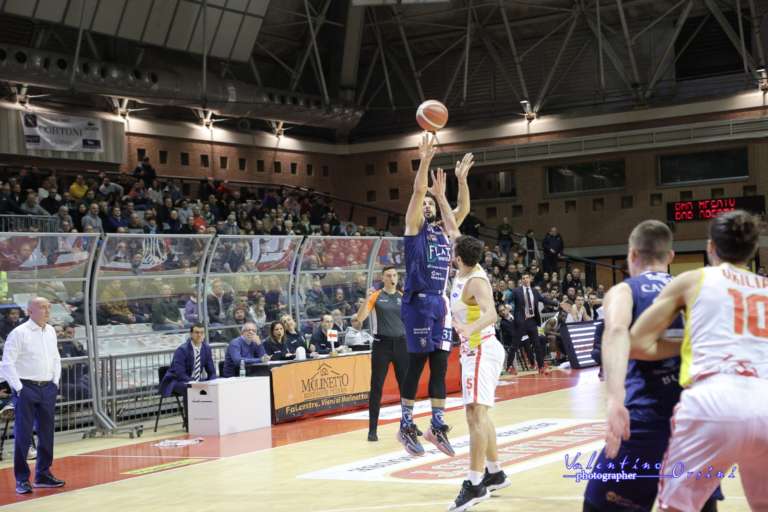 Ravenna domina il primo tempo e sconfigge la Fortiudo Bologna