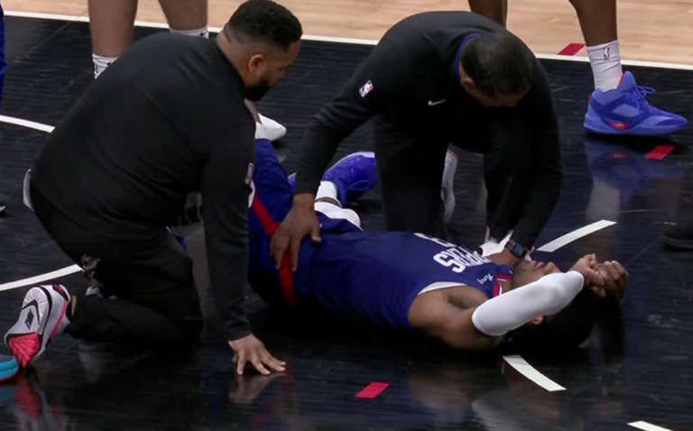 LA Clippers' Paul George Suffered A Right Leg Injury