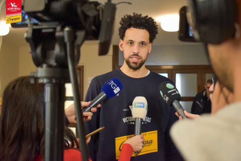 Daye, il ritorno a Pesaro: “Darò tutto per raggiungere i playoff con i miei compagni di squadra!”