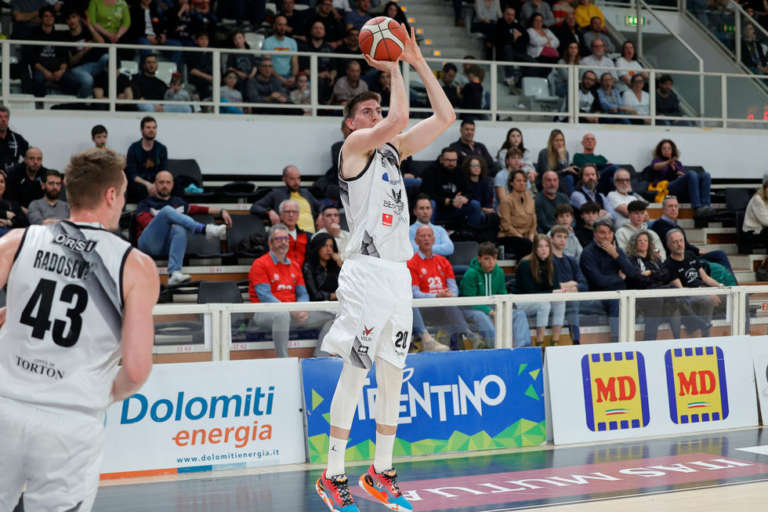 Bertram Derthona, season high per Severini e Radosevic