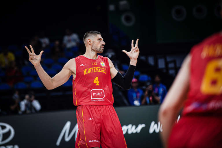 Vucevic domina, Montenegro ok sul Messico