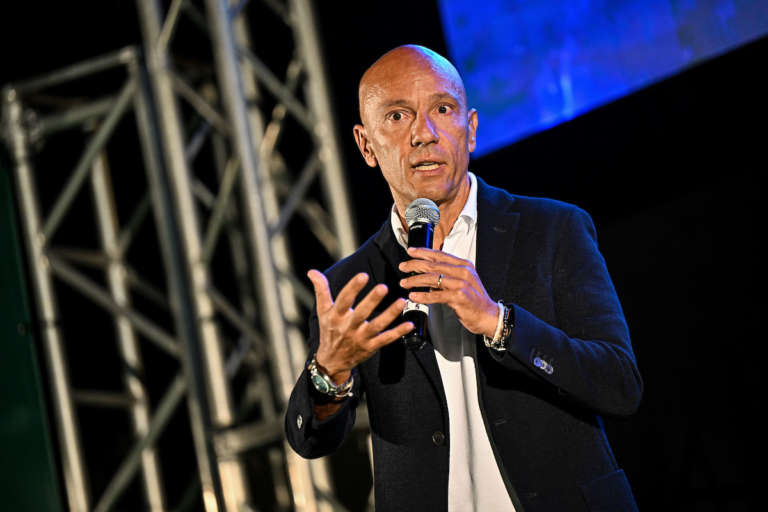 Stefano Sardara: Bucchi non è certo in discussione, gode della totale fiducia