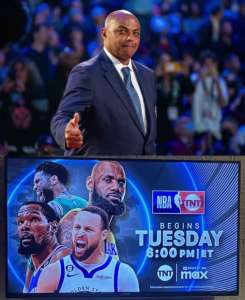 “E’ davvero stupido”. Charles Barkley e la grafica di TNT senza Jokic