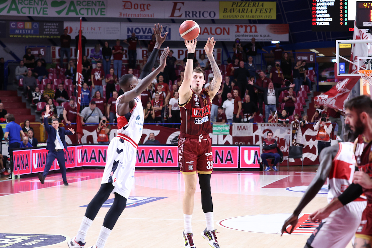 No game al Taliercio, Venezia domina Reggio Emilia - Sportando