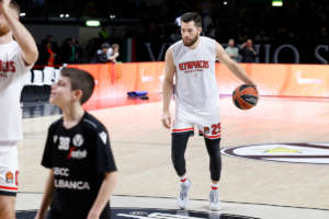 Olympiacos, accordo di estensione raggiunto con Alec Peters