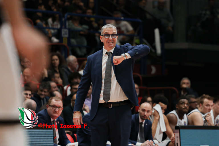 De Raffaele: ‘Rammarico per il finale, occasione persa. Ottimo atteggiamento e gara di alto livello’