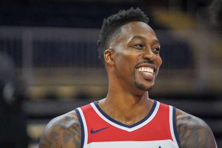 Dwight Howard firma con i Taiwan Mustangs