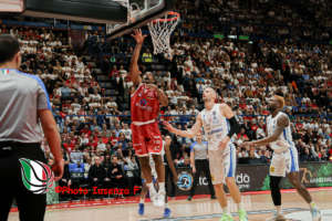 Kyle Hines: The future depends, more than on the court, on the best solution for my family