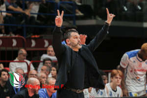 Pallacanestro Brescia, ore decisive per il futuro di Alessandro Magro