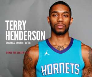 La Sella Cento firma Terry Henderson