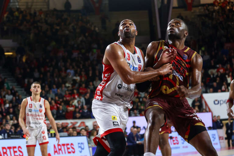 Maccabi Playtika Tel Aviv: contatti con Varese per Alex Tyus?
