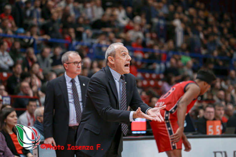 Messina: ‘Un ottimo secondo tempo prendendo in mano la partita, ora subito testa a giovedì’