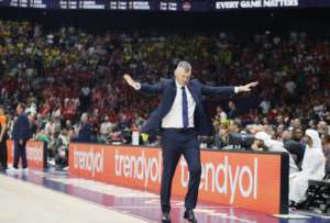 Jasikevicius praises Fenerbahce grit: “We did the opposite of Berlin”