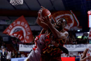 Venezia batte Varese nell’ultima di regular season grazie al solito super Kabengele