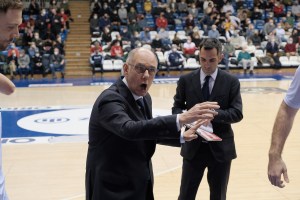 Reggio Emilia: Caja positivo al covid