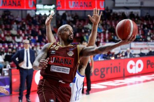 Theodore: “La squadra è cresciuta molto, siamo sempre più in sintonia in campo”