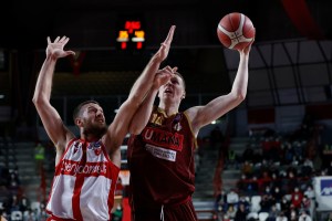 Umana Reyer Venezia-Openjobmetis Varese: Michael Bramos a -6 minuti dalla storia