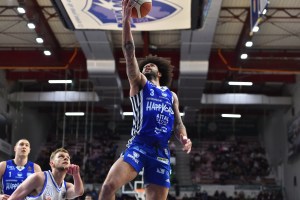 Josh Perkins reportedly close to join Stal Ostrow
