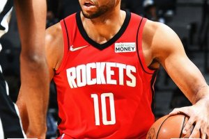 Gli Houston Rockets si prendono il derby texano con gli Spurs