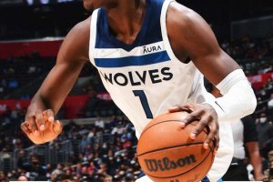 I Timberwolves chiudono una serie di tre ko in fila: Edwards stende i Clippers