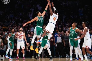 RJ Barrett la decide così. Tripla pazzesca per il successo dei Knicks