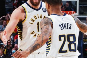La strana coppia Sabonis-Stephenson guida i Pacers al successo sui Jazz, il primo dopo 7 partite