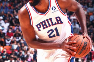 Embiid cambia tono nella ripresa e Philadelphia passa a Miami
