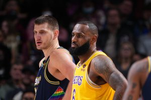 ‘The best player in the world and LeBron James’ i Nuggets trollano LeBron