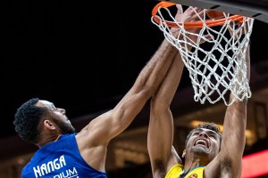 Real reaches top of Euroleague standings after road win over ALBA