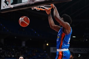 Storica Treviso in 6 uomini conquista Pesaro all’overtime