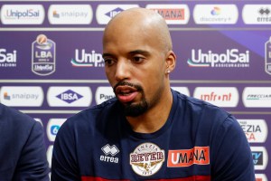 Jordan Theodore: “Sono entusiasta di essere qui e tornare a giocare in Italia”