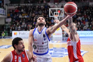 Banco di Sardegna Sassari, alle ore 20.30 sfida alla Fortitudo Kigili Bologna