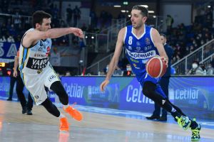 Germani Brescia-Happy Casa Brindisi, domenica sera prima uscita del 2022