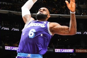 Lakers, LeBron James è il miglior realizzatore della lega