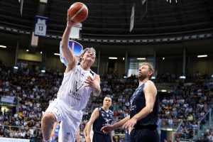 Flavio Carera: Alla Virtus servono giovani. Le polemiche delle Finals? Tutto fa contorno